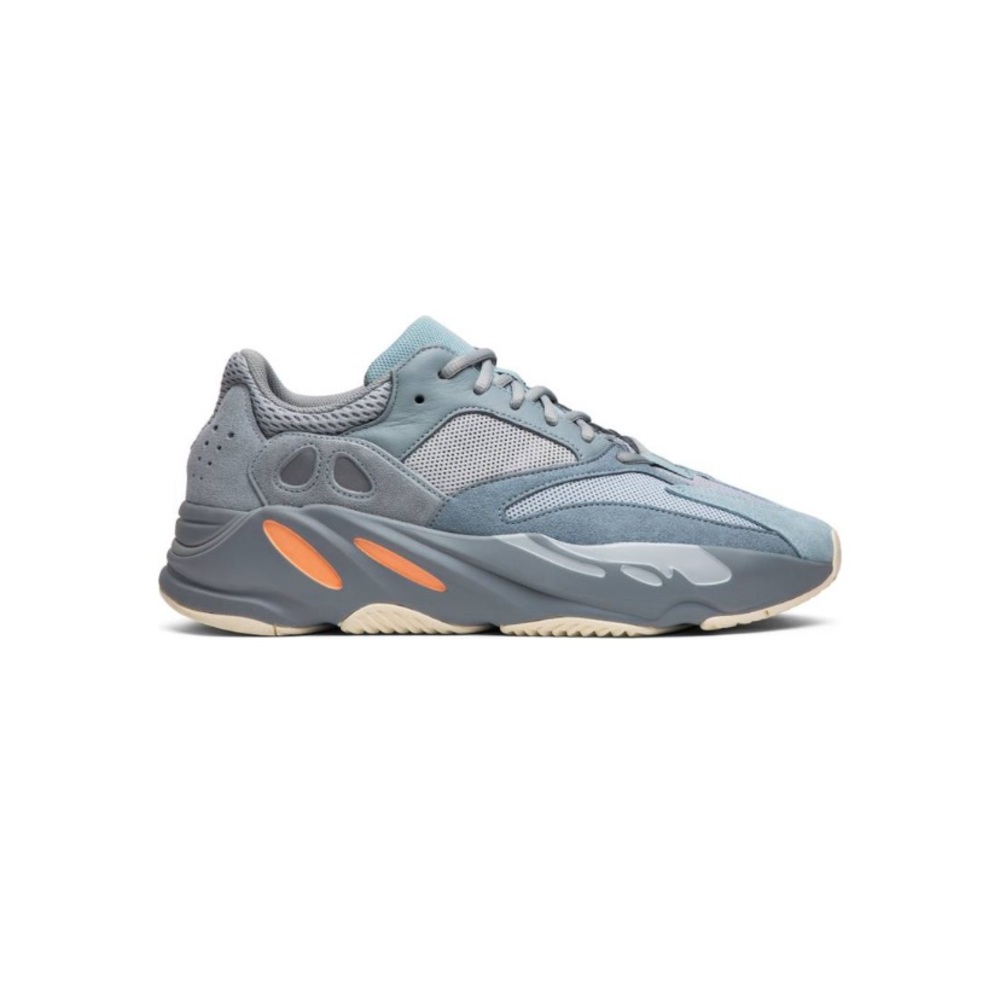 Yeezy Boost 700